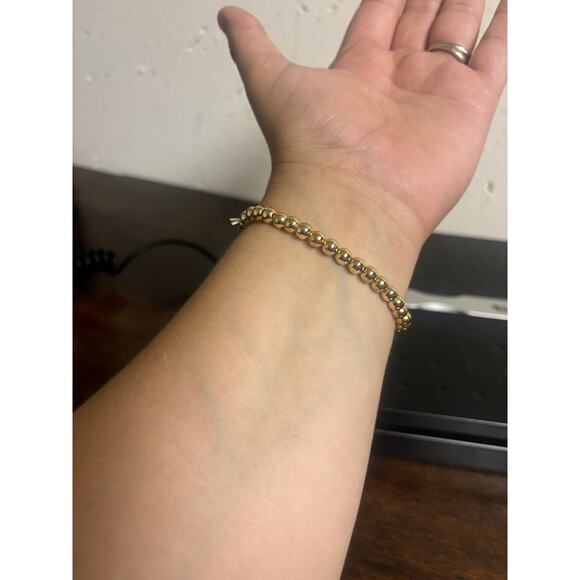 Unbranded Gold tone Beaded MOM Bracelet | Stretch Letter Charm Gift for Mom - Picture 2 of 3